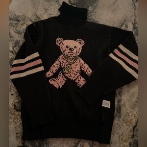 Joy rich 🤑 sweater